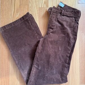GAP - High Rise Stride Corduroy Wide-Leg Pants